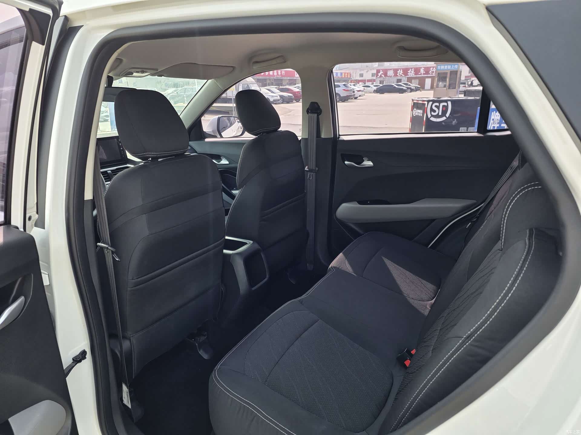 Wuling 510, 2022 8