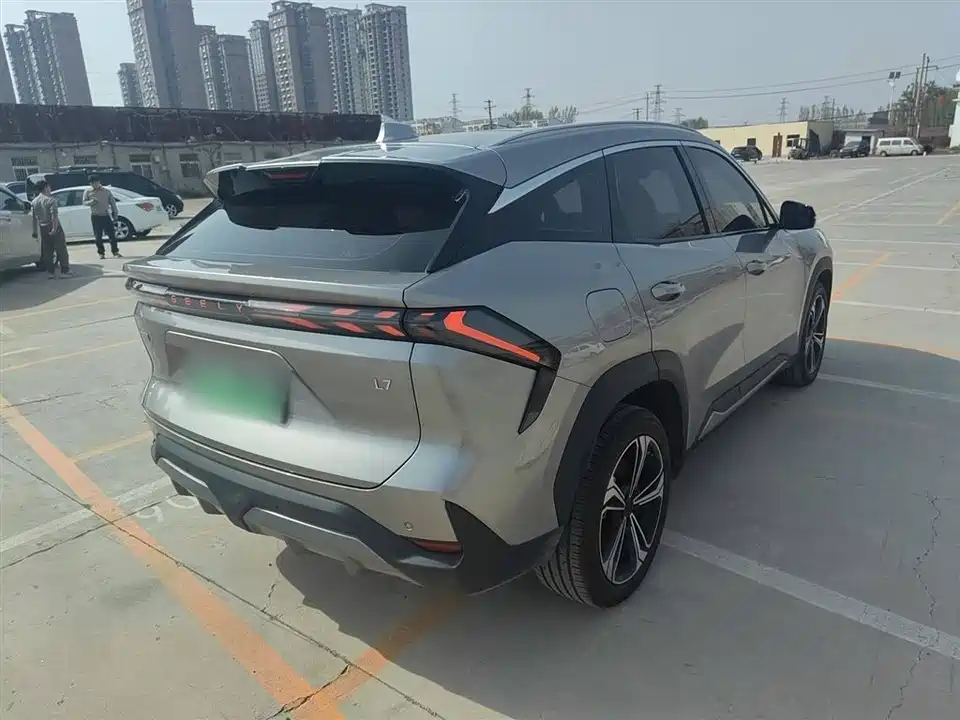 Geely Galaxy Galaxy L7