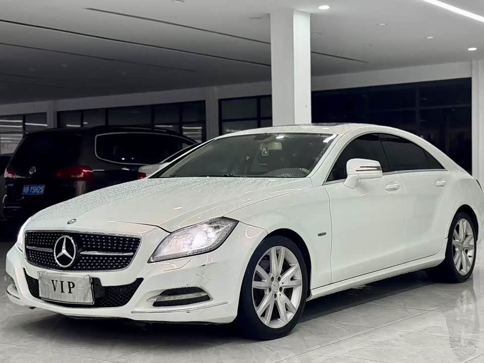 Mercedes-Benz CLS
