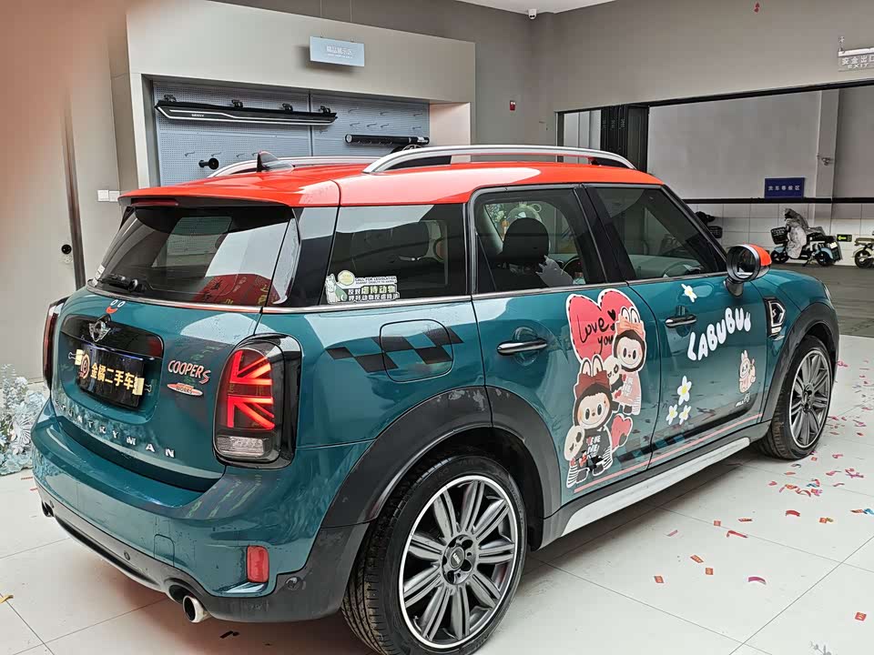 MINI COUNTRYMAN