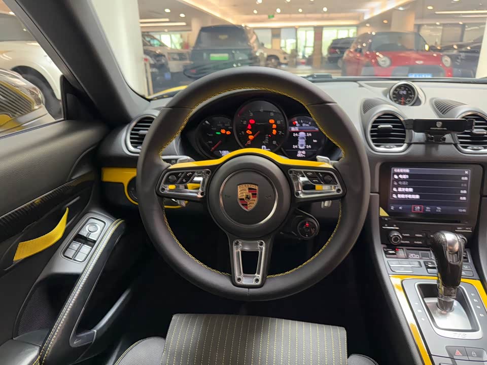 Porsche 718