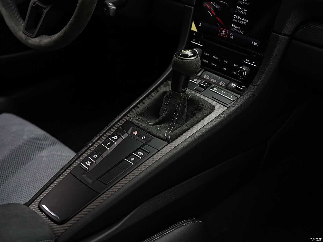 Porsche GT4, 2025 23