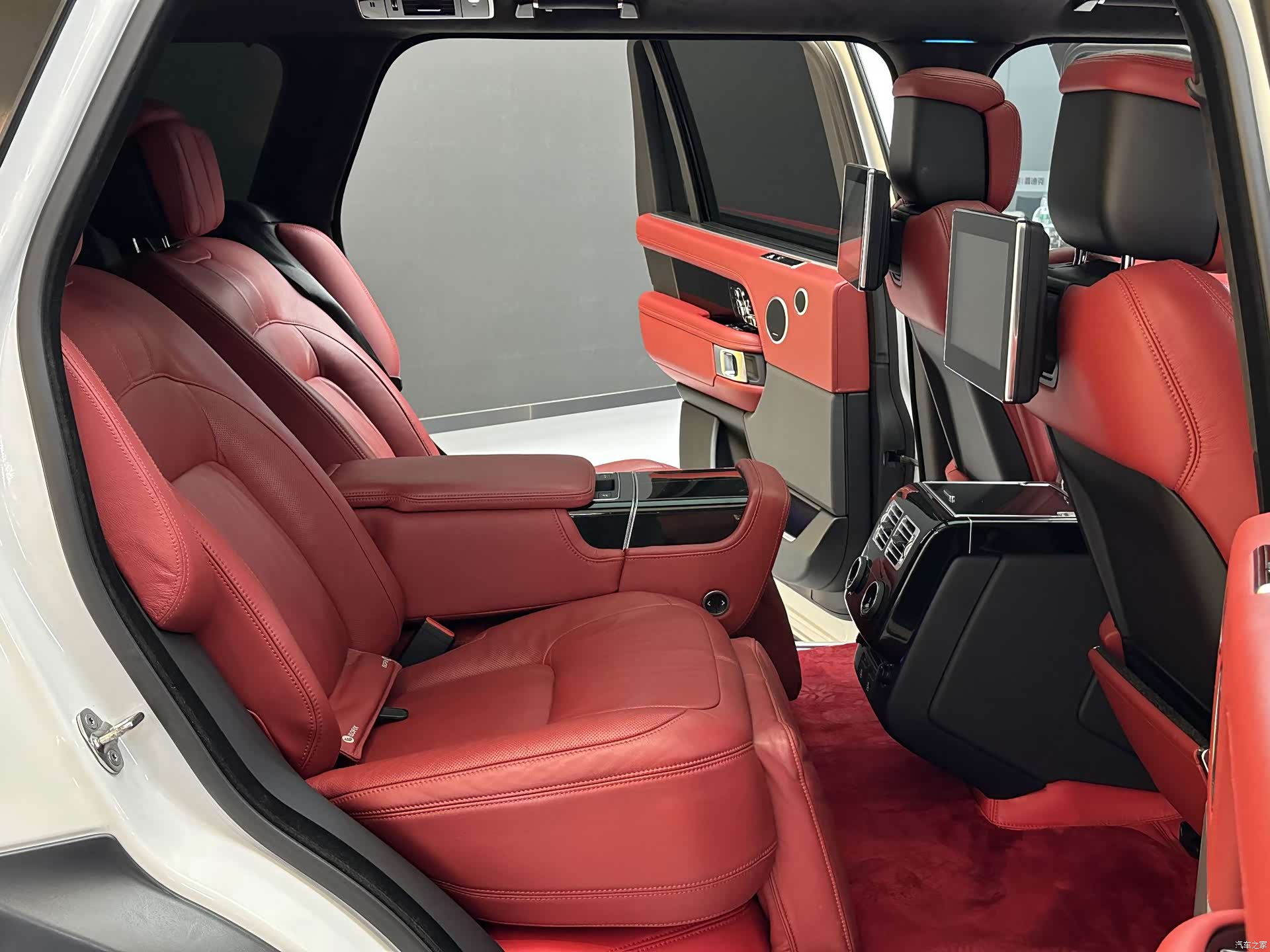 Land Rover Range Rover, 2022 38