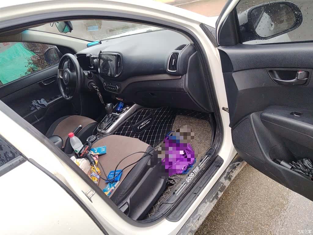 Kia KX3, 2016 21
