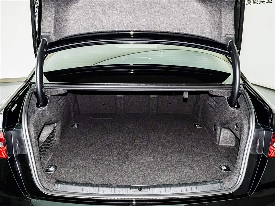 Audi A6L Audi A6L