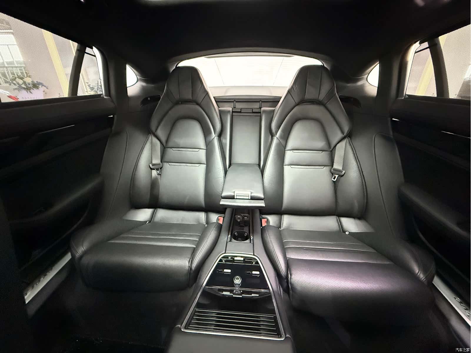 Porsche Panamera, 2018 15