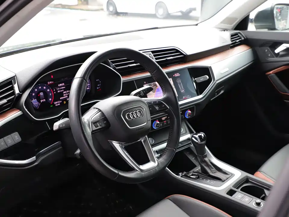 Audi Q3 Audi Q3