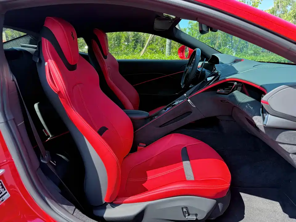 Ferrari Roma