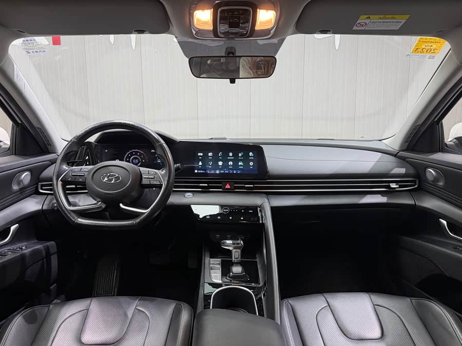 Hyundai Elantra 2021, фото 7