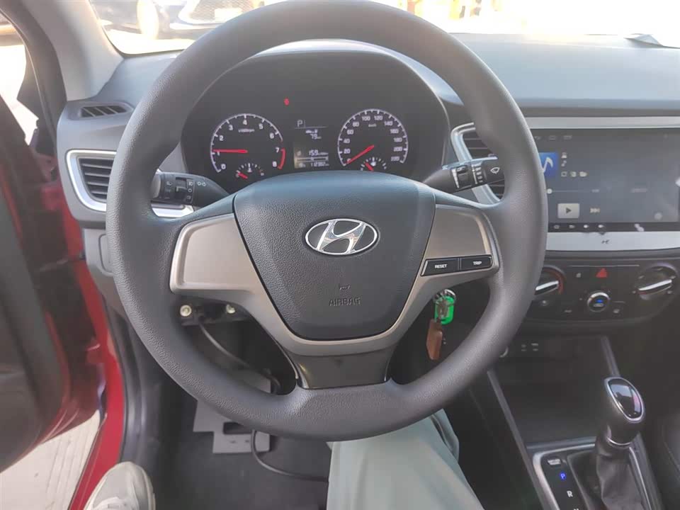 Hyundai Accept