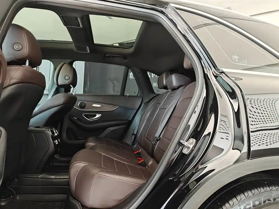 Mercedes-Benz GLC Mercedes-Benz GLC