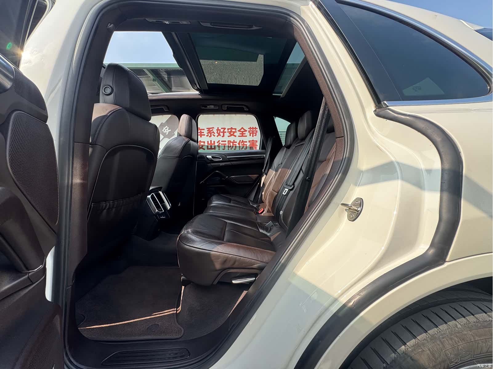 Porsche Cayenne, 2012 32