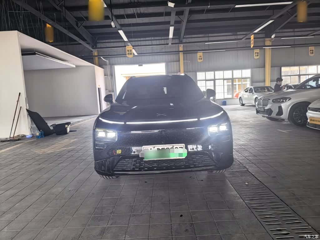 Xpeng G9, 2023 3