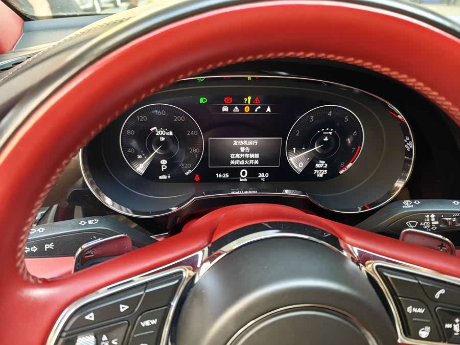 Bentley Bentayga 2022, фото 12