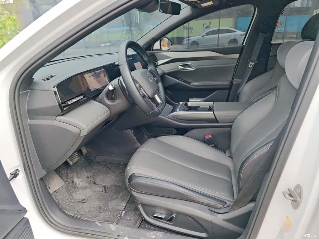BYD Qin, 2025 8