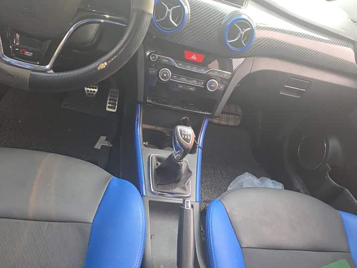 BAIC Senova X25 2015 1.5L МКПП Elite
