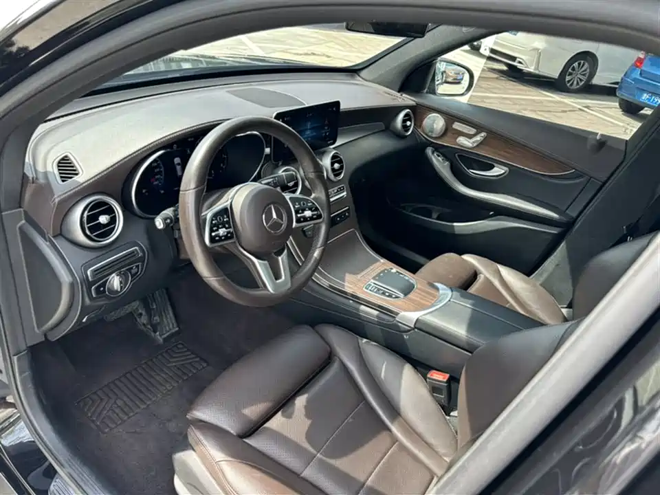 Mercedes-Benz GLC Mercedes-Benz GLC