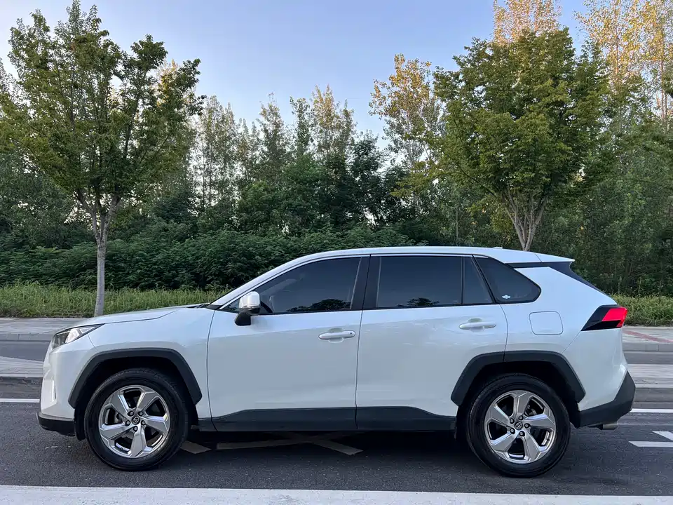 Toyota RAV4 Rongfang Toyota RAV4 Rongfang