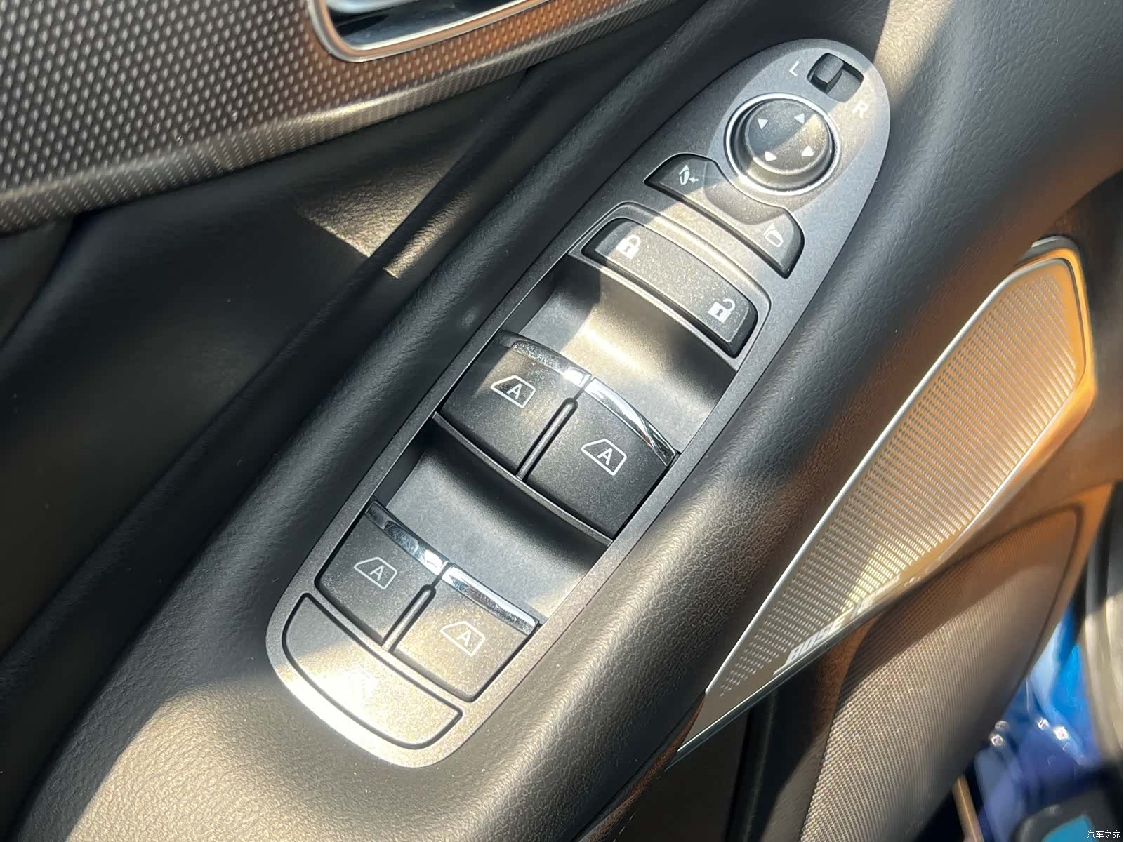 Infiniti Q50L, 2019 19