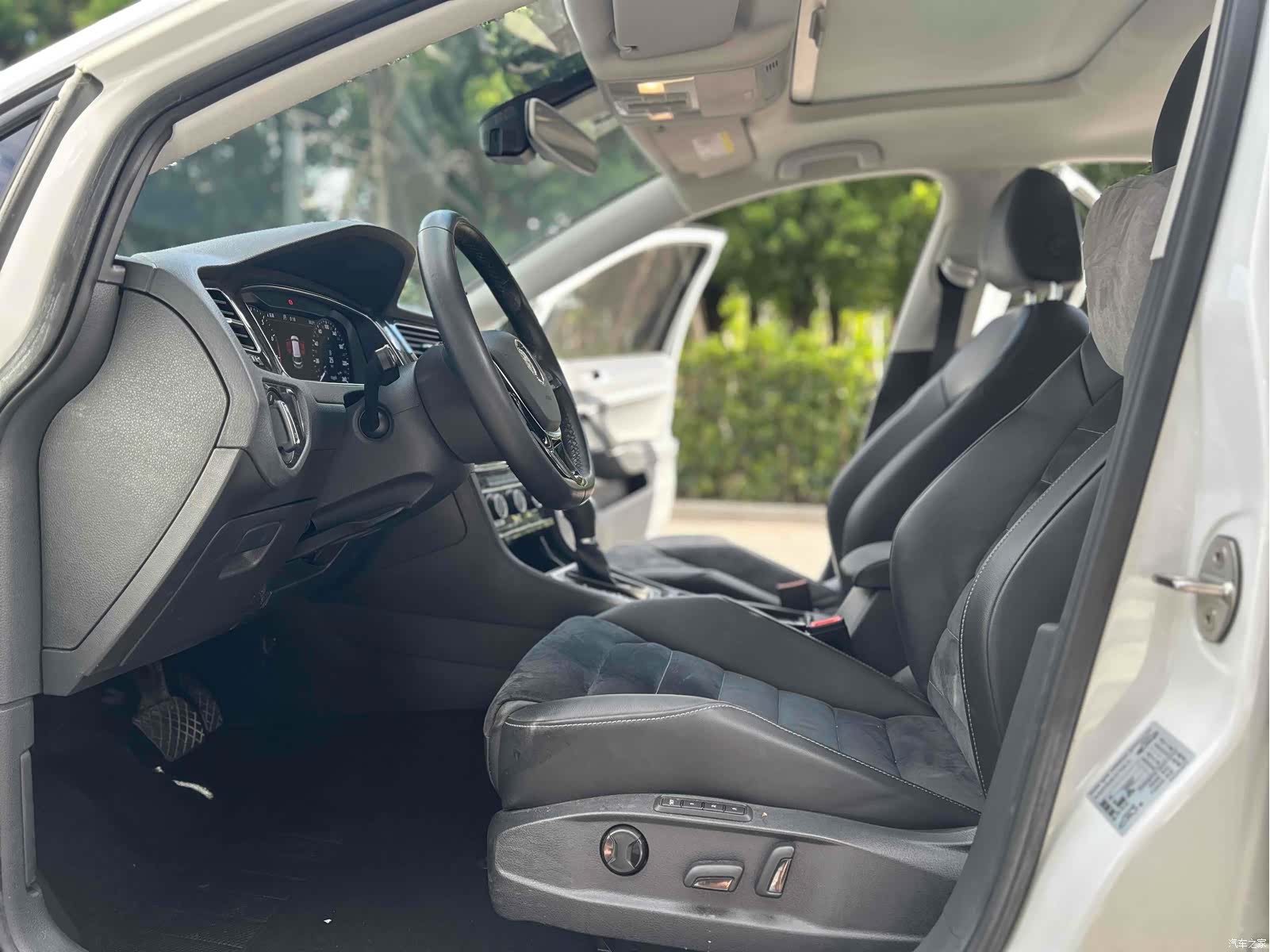 Volkswagen Golf, 2019 4