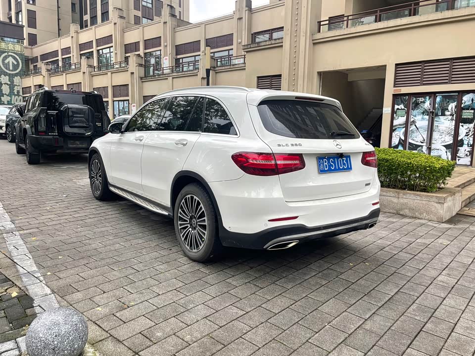 Mercedes-Benz GLC