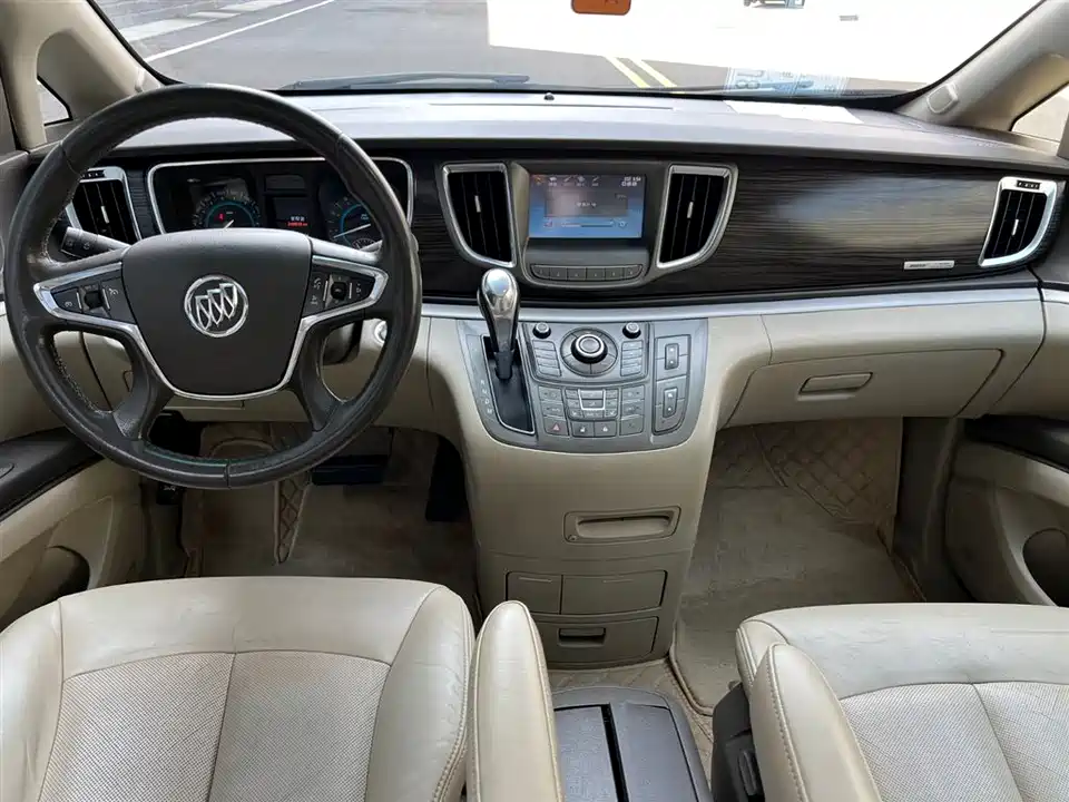 Buick GL8