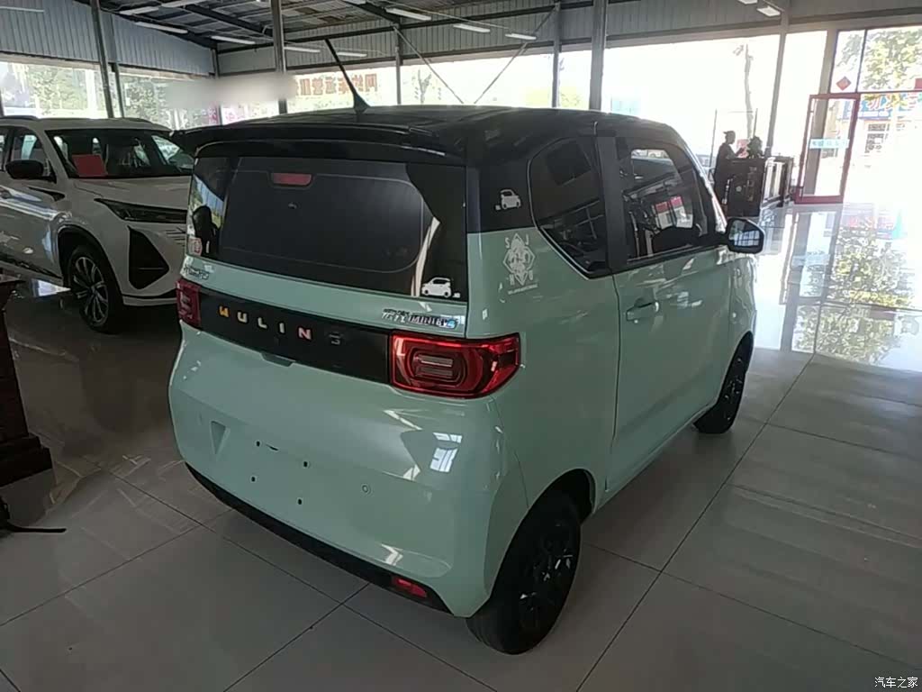 Wuling MINIEV, 2023 все фото