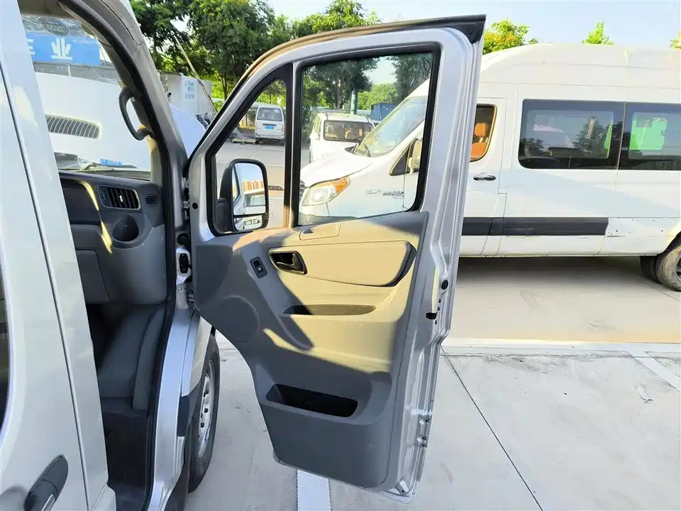 Foton Tuano Foton Tuano