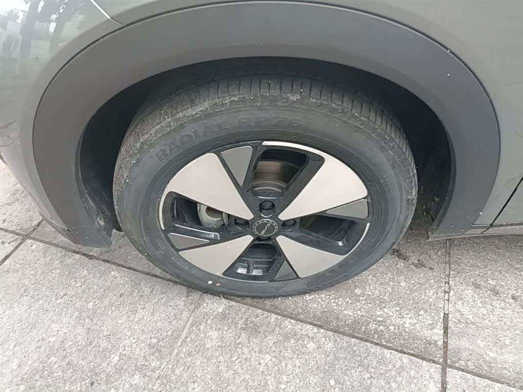 BYD Dolphin, 2024 23