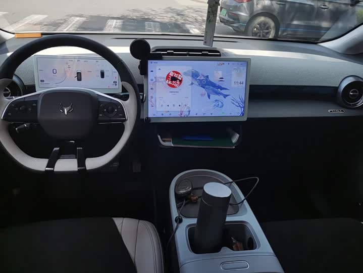 ARCFOX ji hu kao la 2023 jia ting ban