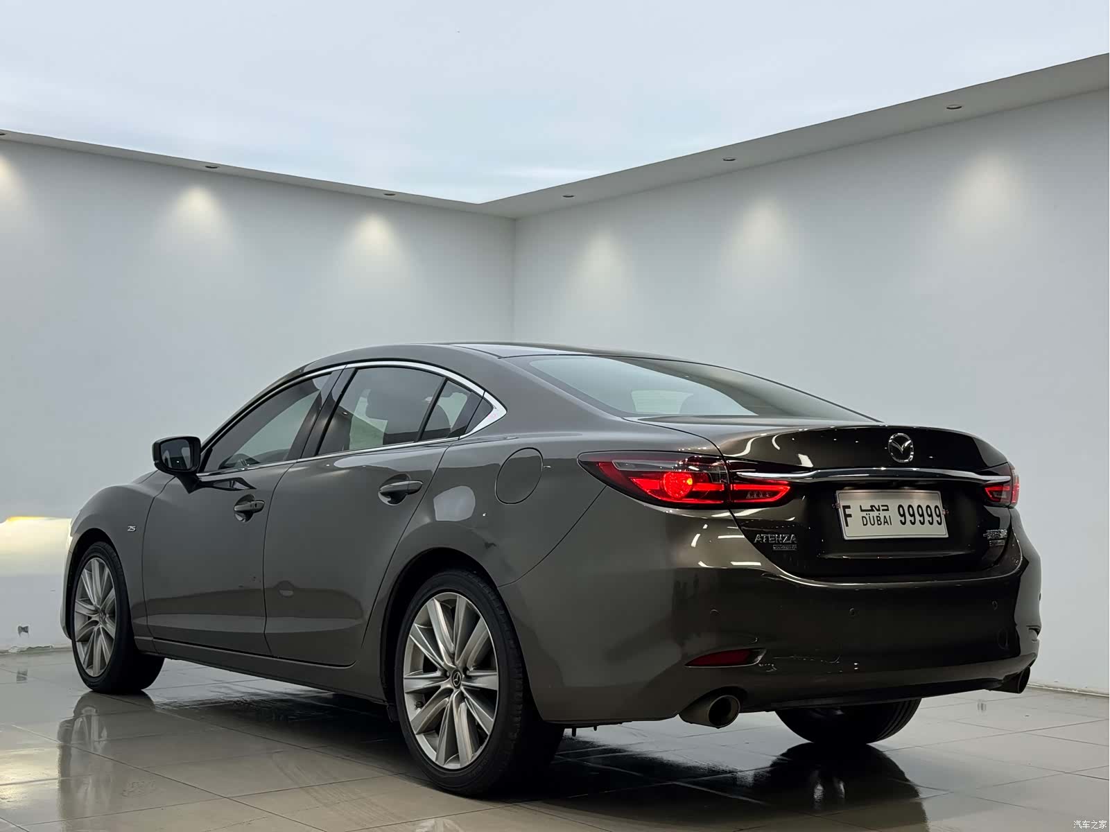 Mazda Atenza, 2019 8