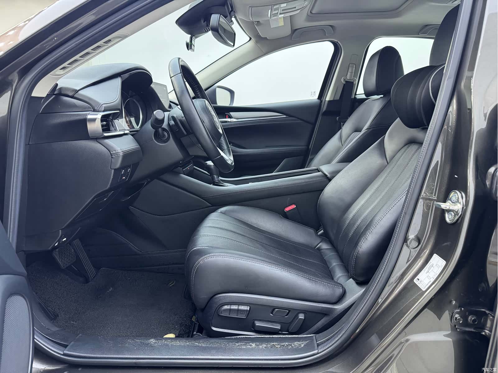 Mazda Atenza, 2019 4