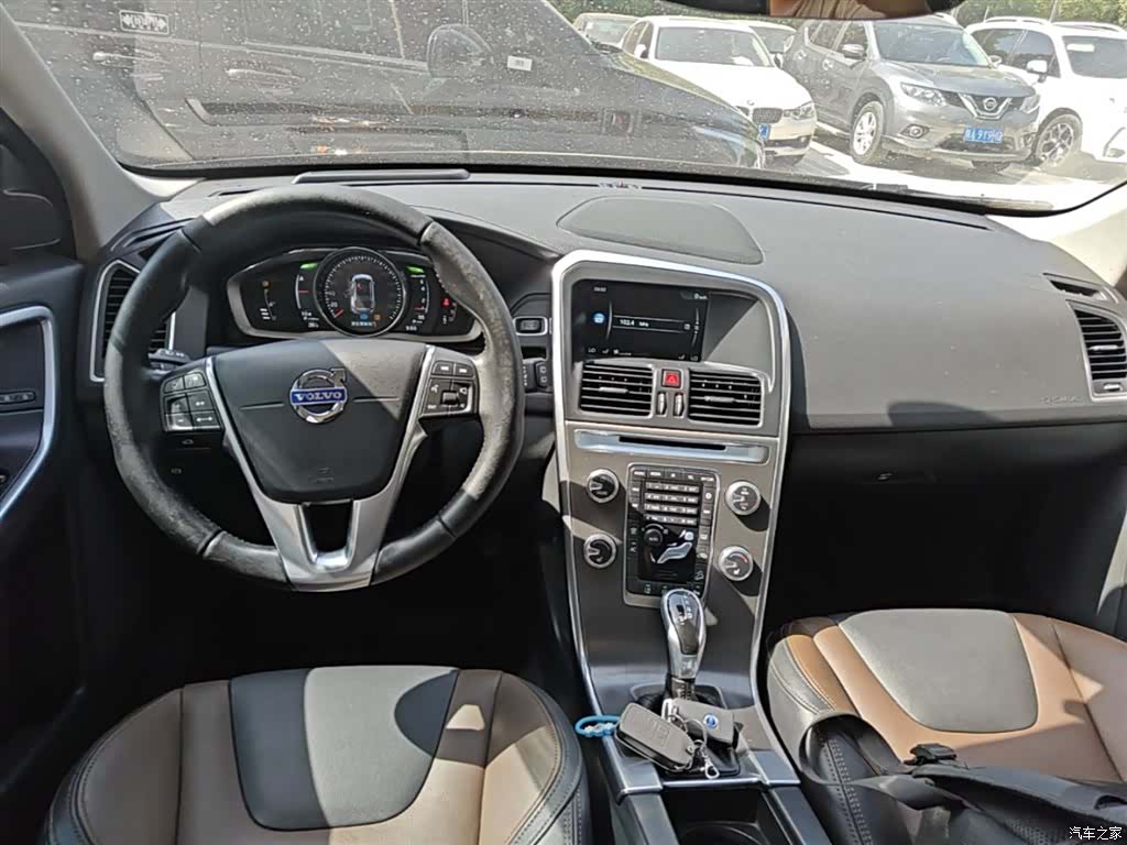 Volvo XC60, 2015 14