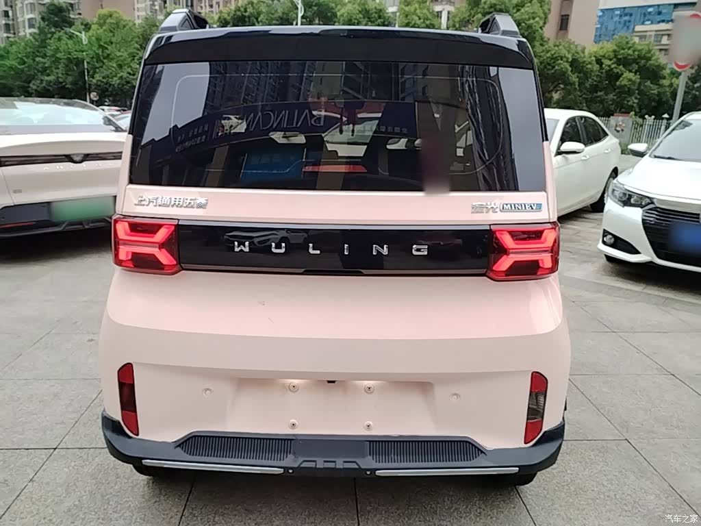 Wuling MINIEV, 2022 6