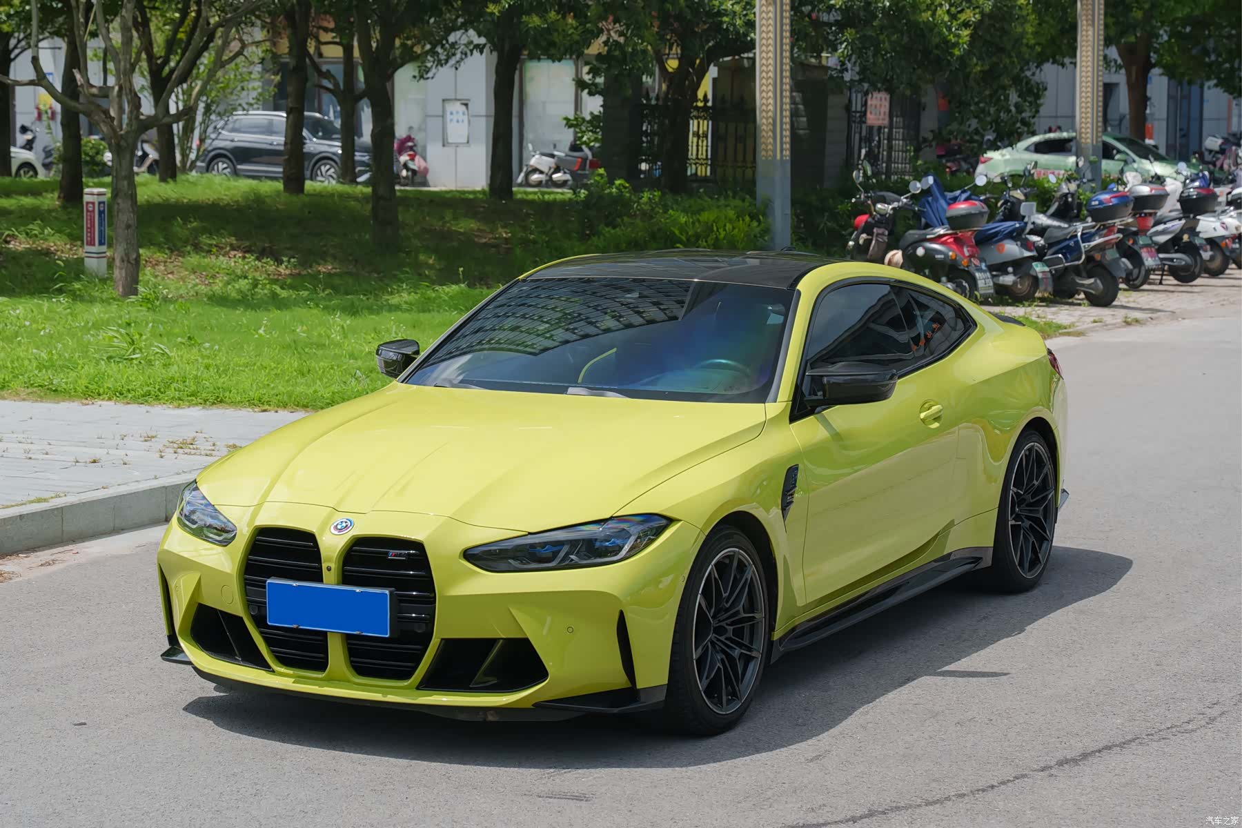 BMW M4