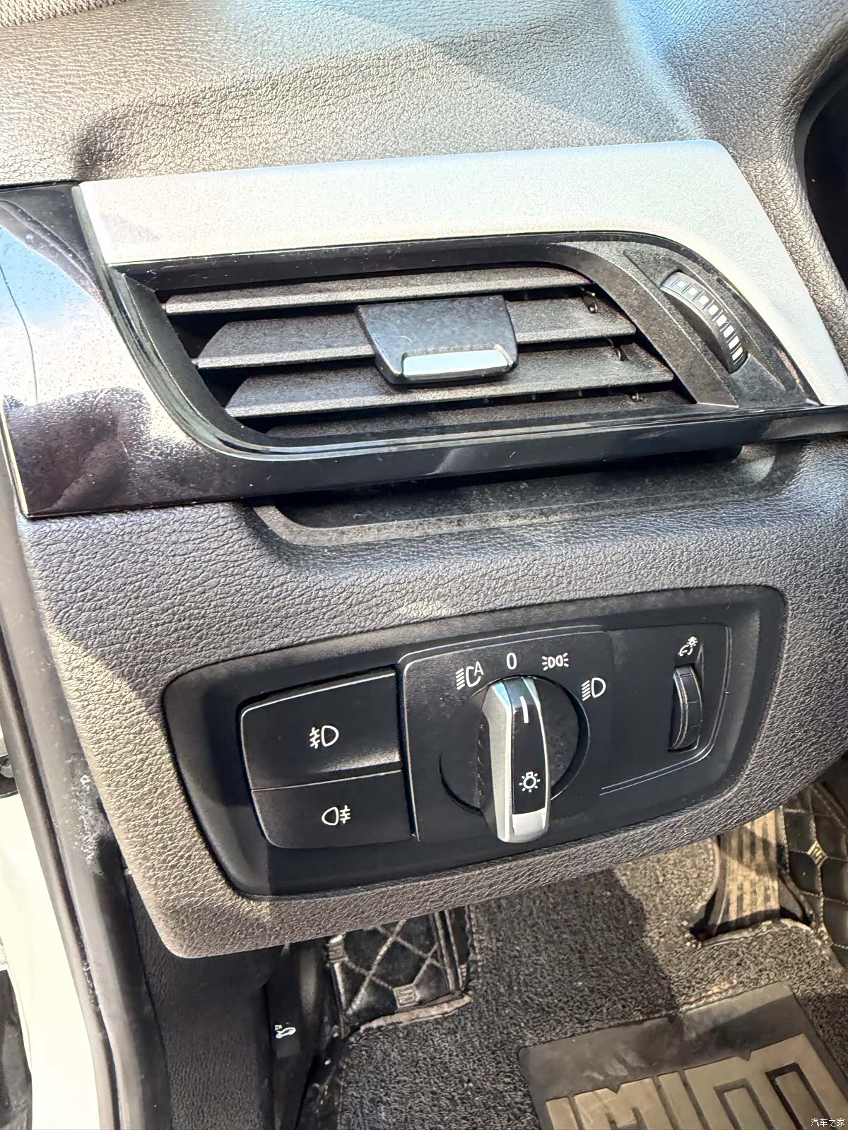 BMW X1, 2018 11