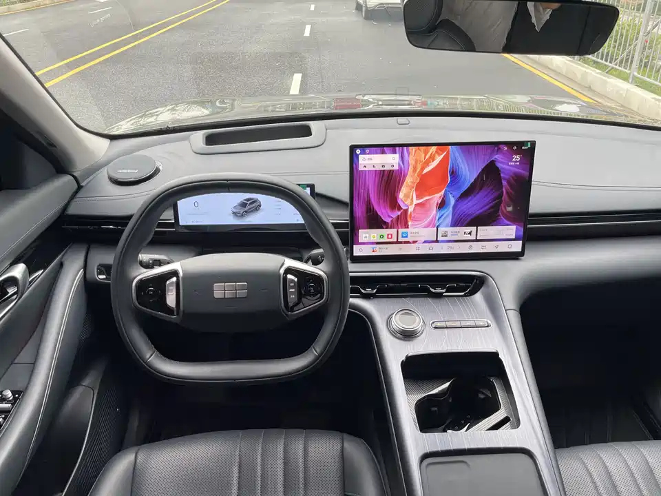 Geely Galaxy Galaxy E5