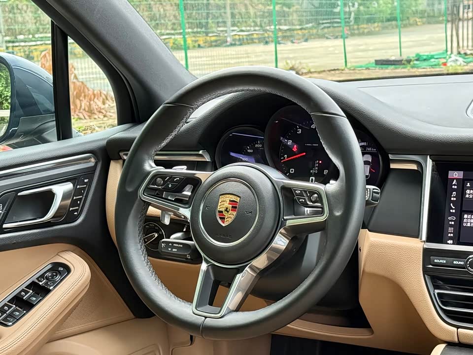Porsche Macan Porsche Macan
