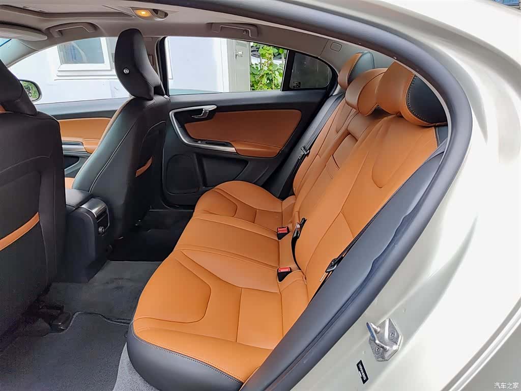 Volvo S60, 2019 8