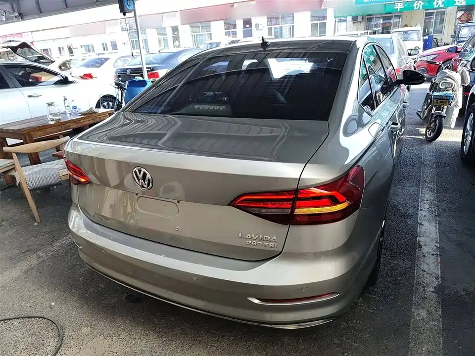 Volkswagen Lavida