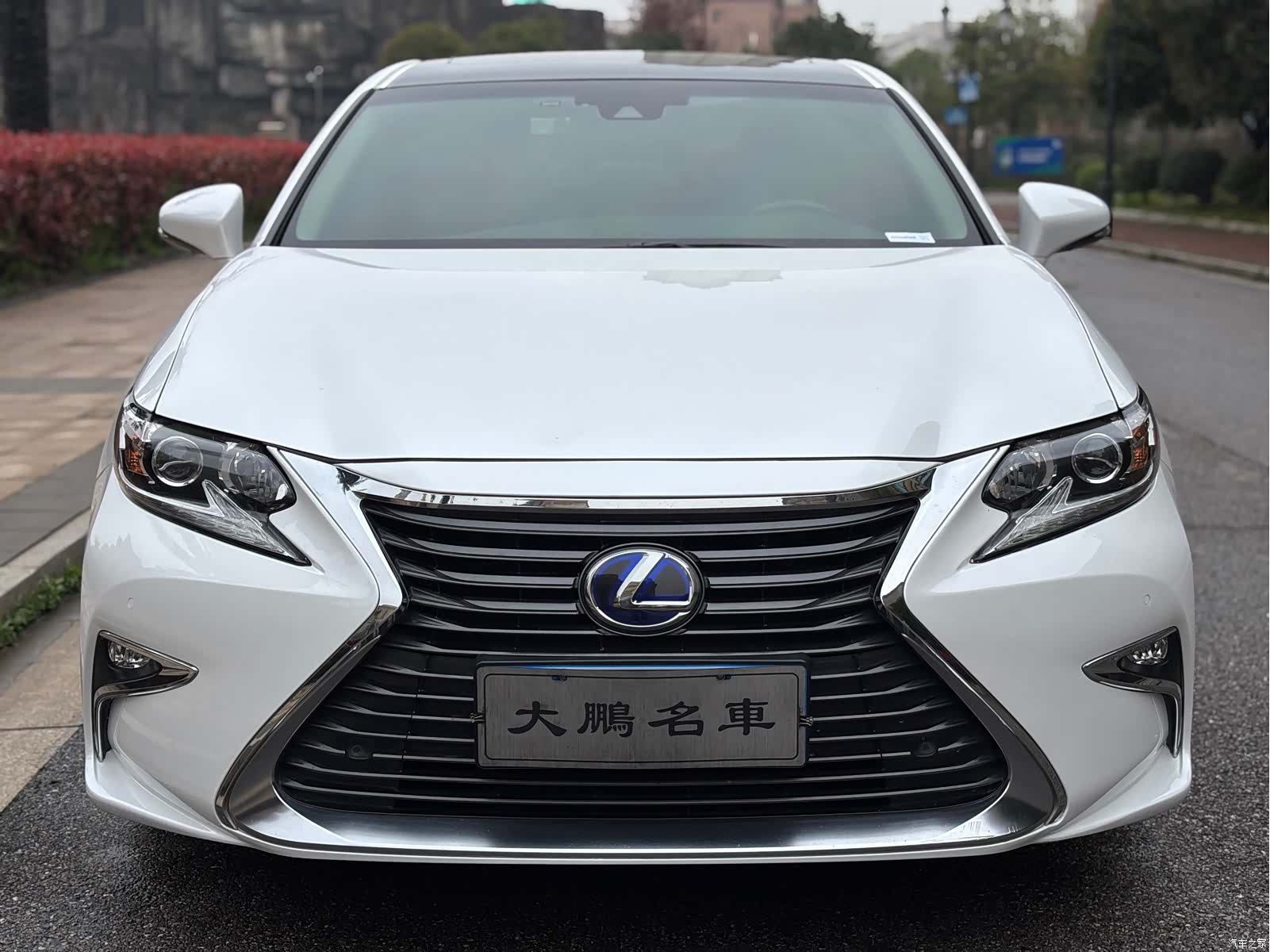 Lexus ES, 2016 3