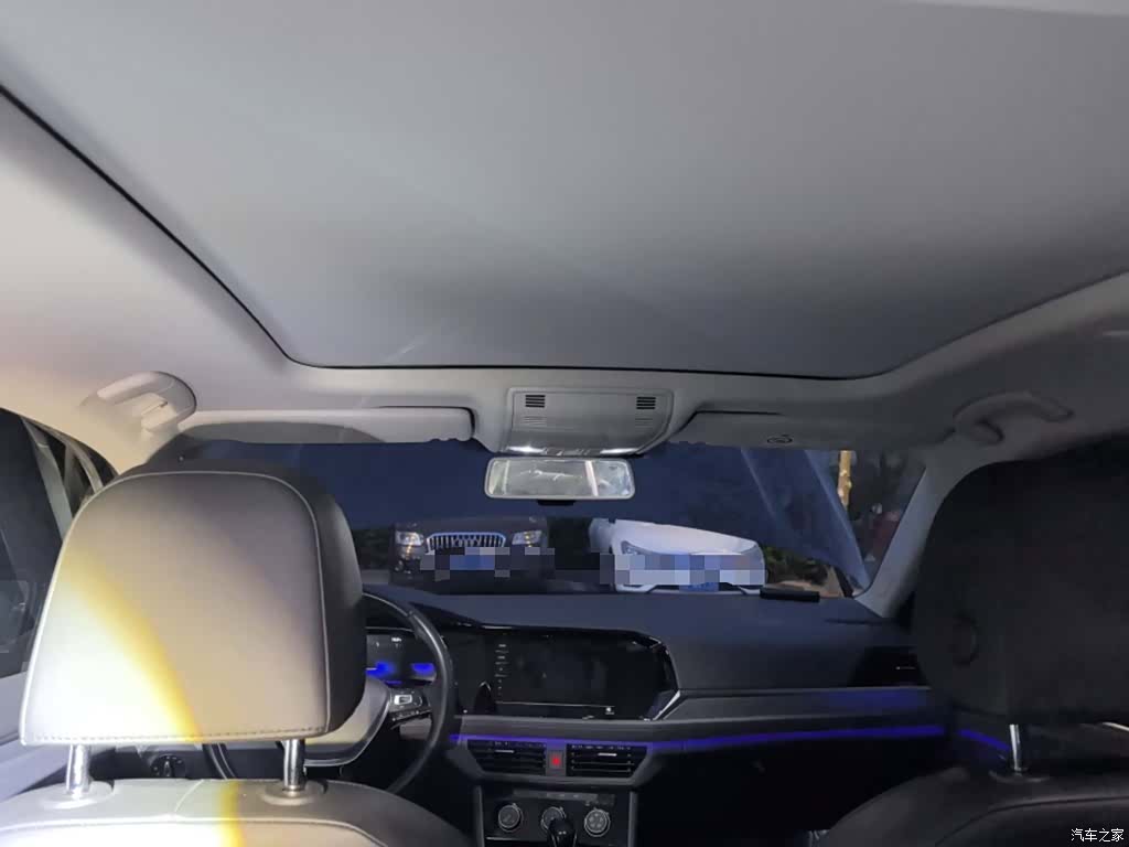 Volkswagen Sagitar, 2021 9