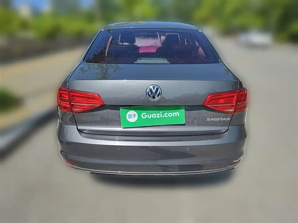 Volkswagen Sagitar