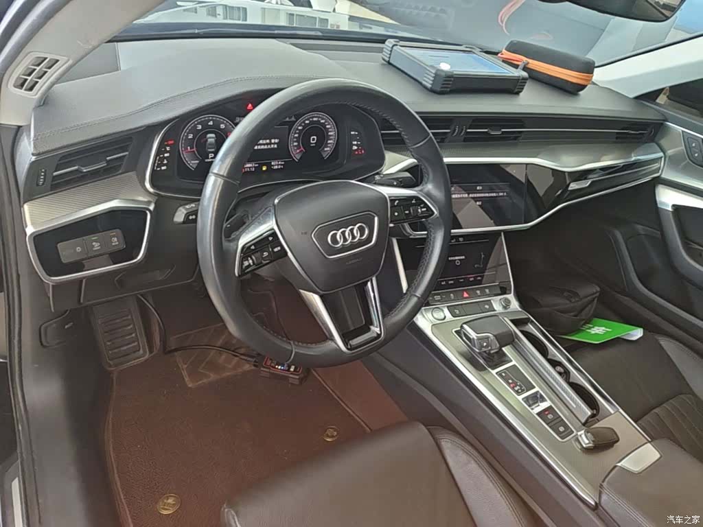 Audi A6L, 2020 10