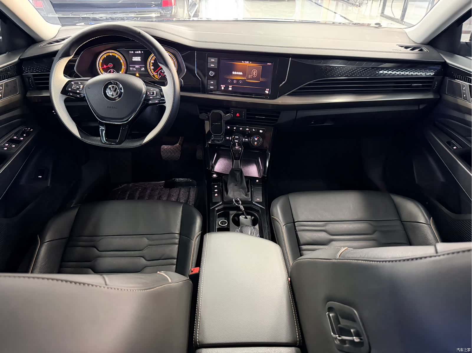 Volkswagen Passat, 2019 13