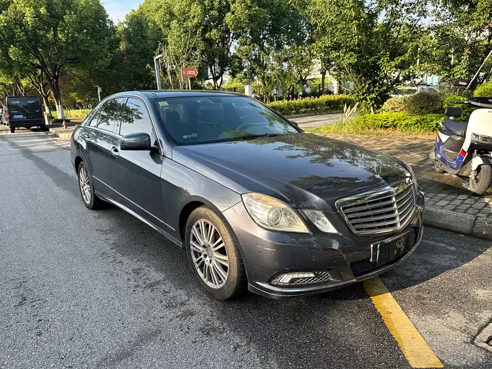Mercedes-Benz E-class Mercedes-Benz E-class