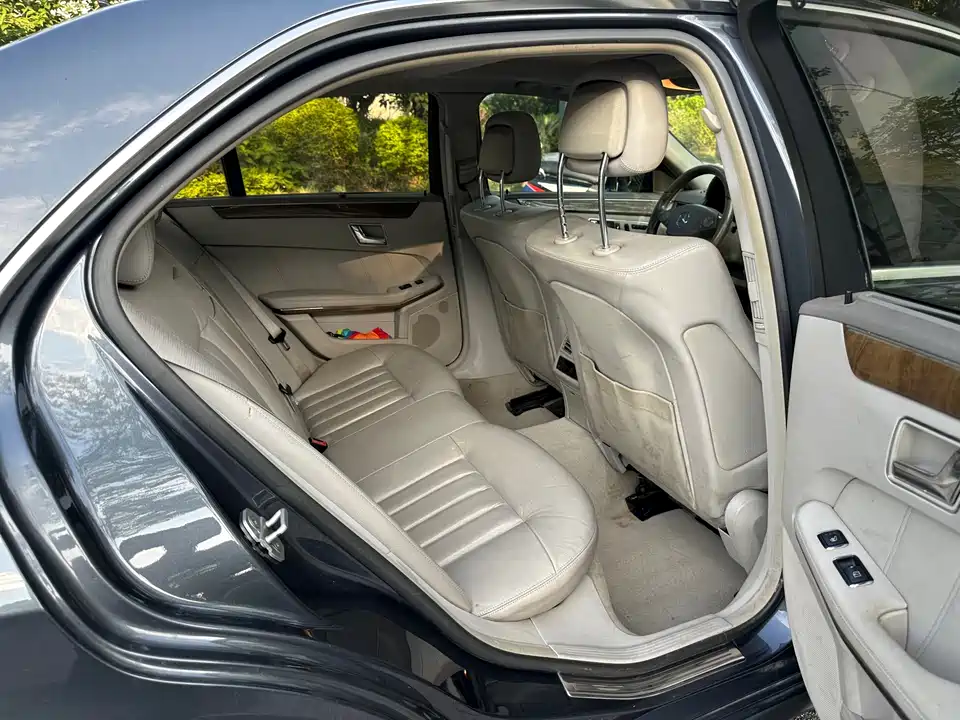 Mercedes-Benz E-class Mercedes-Benz E-class