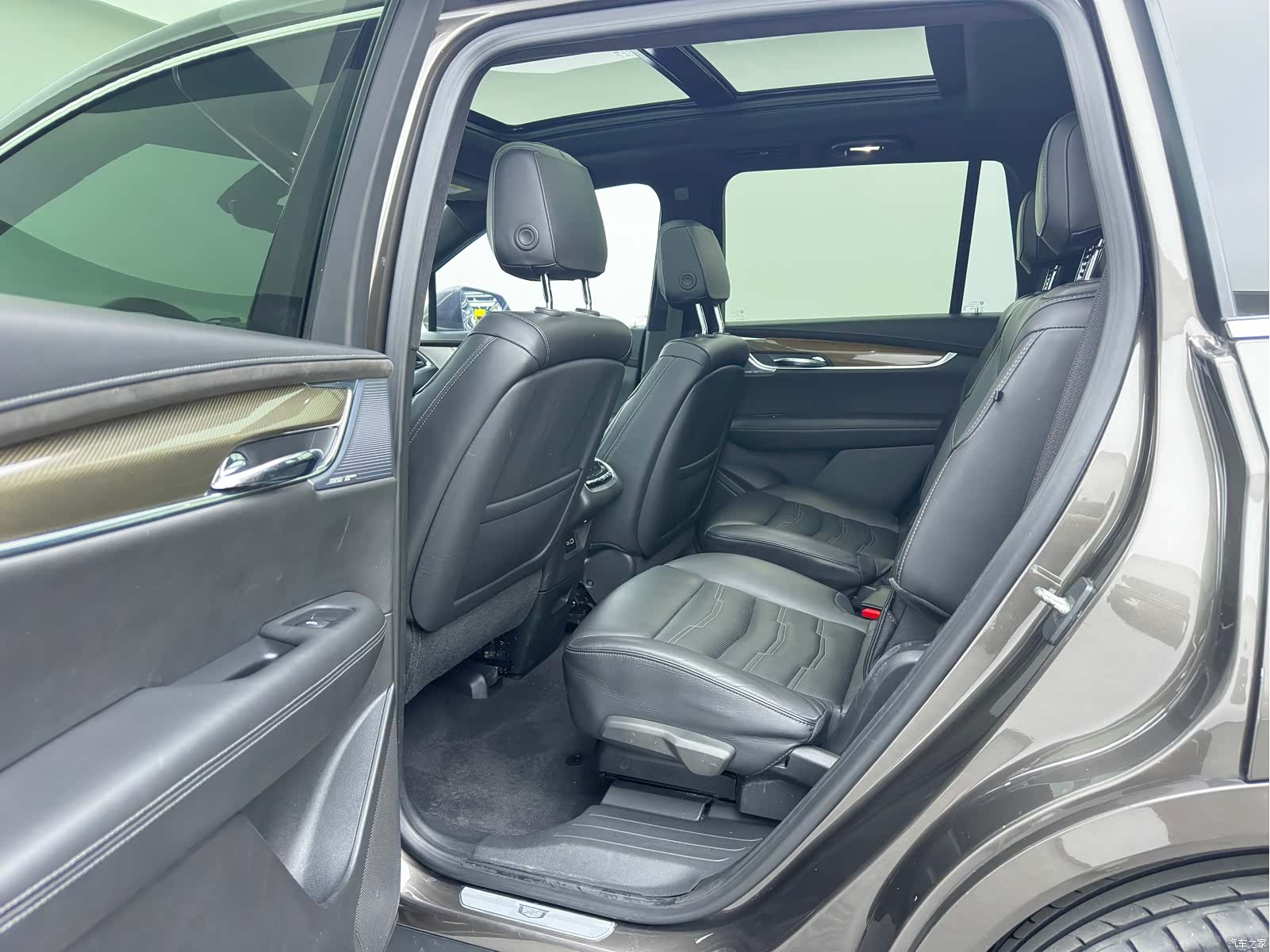 Cadillac XT6, 2020 11