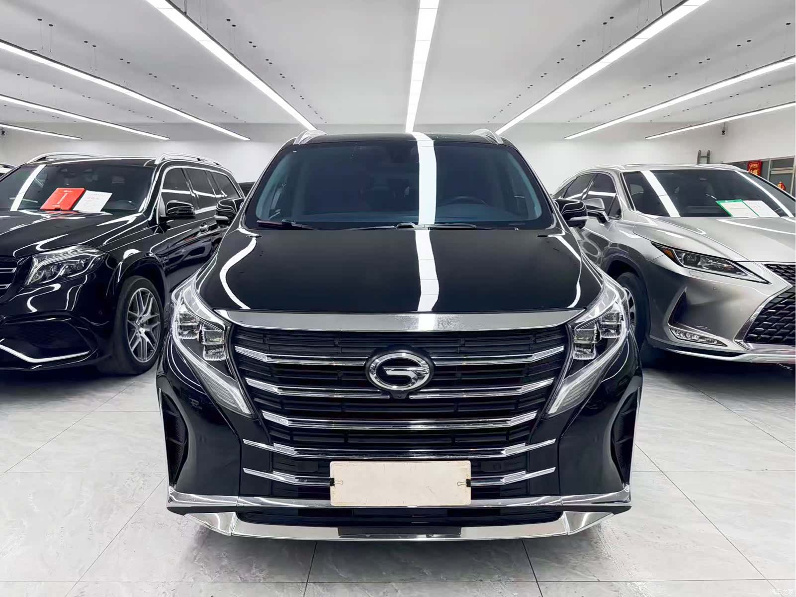 Trumpchi M8, 2023 2