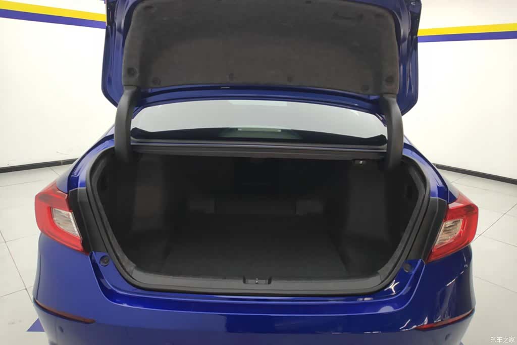 Honda Accord, 2019 4